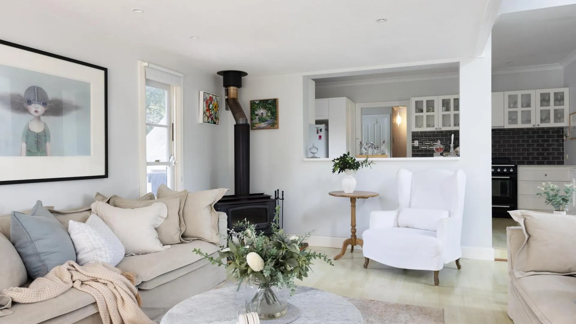 Exclusive Luxury Designer Cottage Estate For 10 - Peaceful Retreat Just 8 Minutes From Maleny Witta