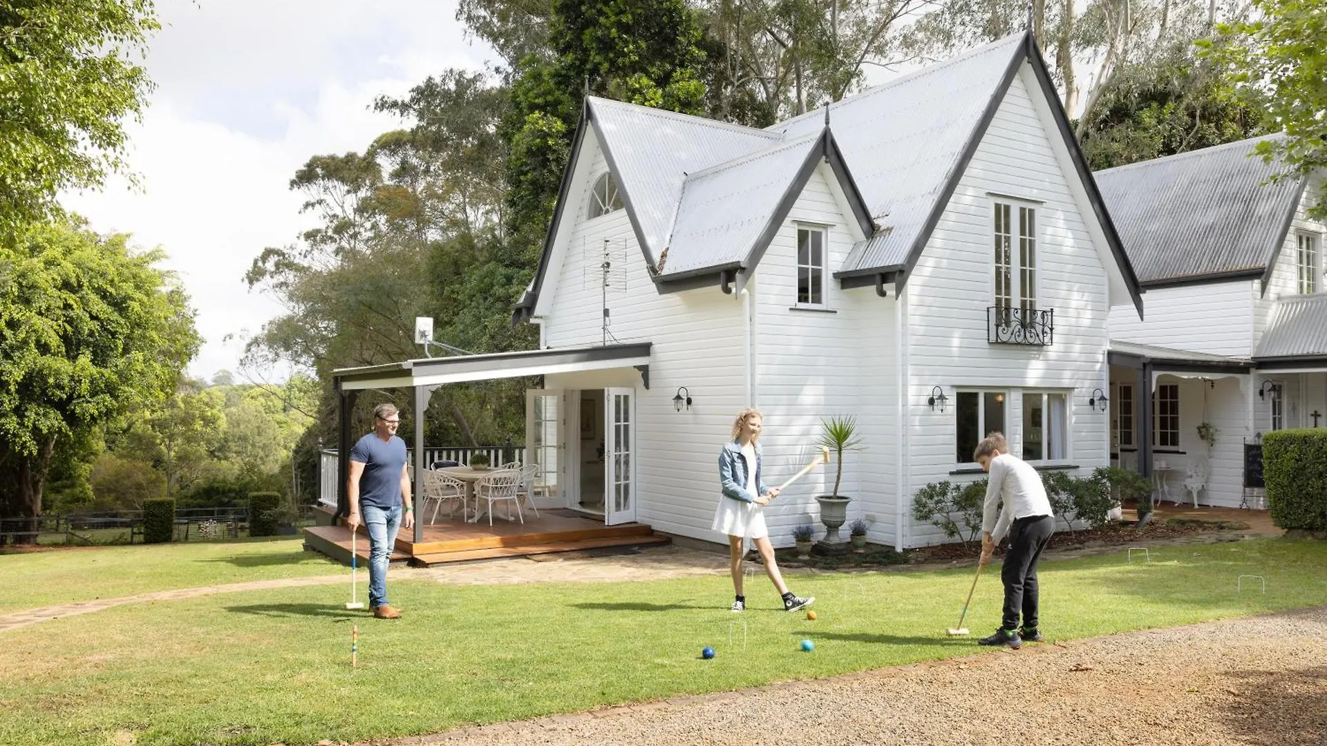 Exclusive Luxury Designer Cottage Estate For 10 - Peaceful Retreat Just 8 Minutes From Maleny의 연락처